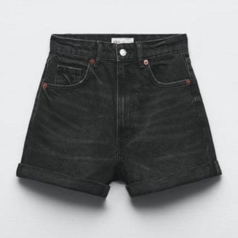 ZARA Mom Fit Jean Shorts